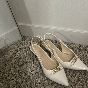 Tommy Hilfiger Ivory Slingback Pointed-Toe Heels